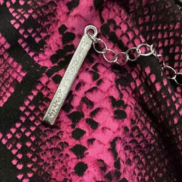 MICHAEL MICHAEL KORS Snake-Print Chain-Neck Top DEEP FUCHSIA Sz 3X - Picture 12 of 12